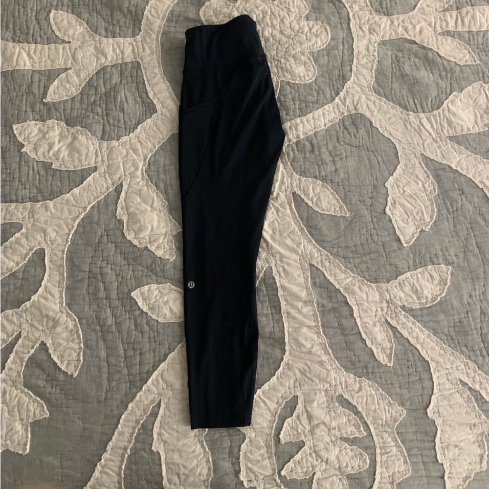 Dark blue lululemon leggings. Size 8.